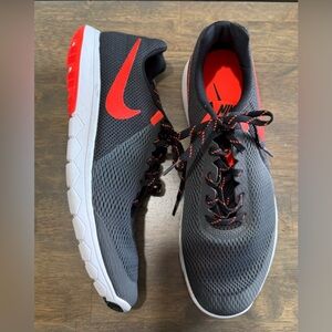 Nike Flex Experience RN 5 Gray Black Orange Men's Size 11.5 Active Sports Shoes